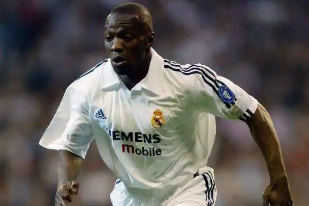 地上绘制出 地上绘制出