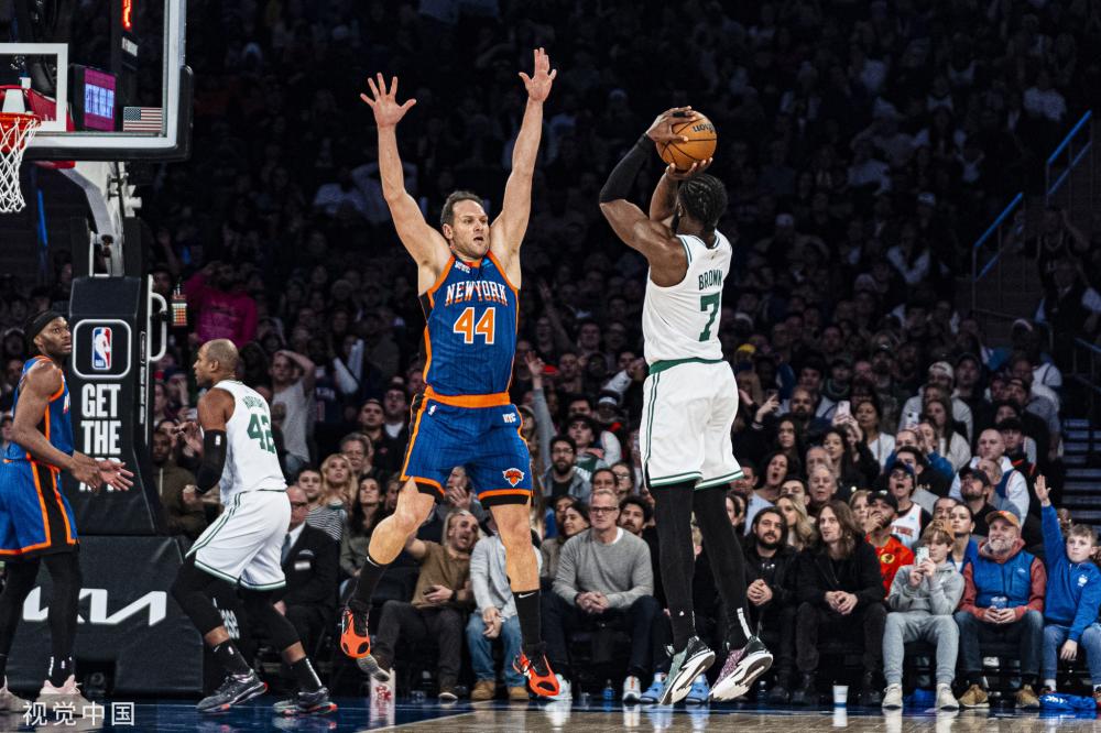 社交媒体上 社交媒体上