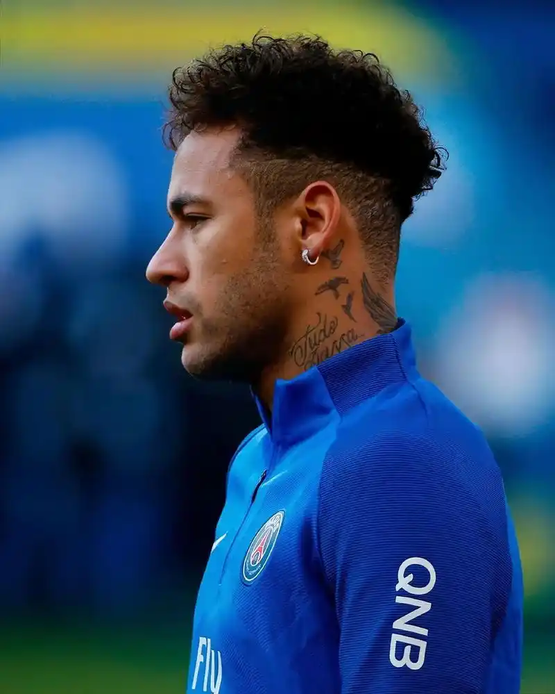 在信息传播 在信息传播