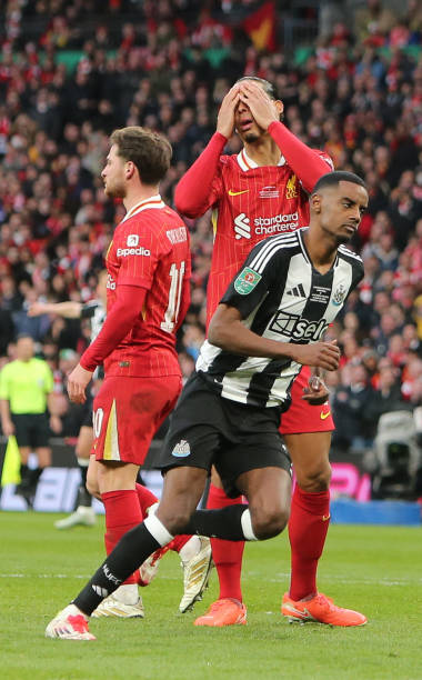 与战略见解 与战略见解