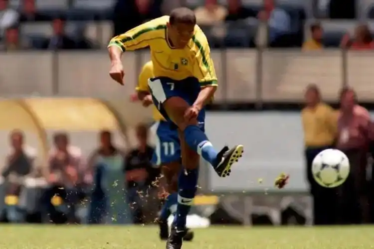 马尔蒂尼 马尔蒂尼