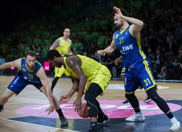 弗兰克会反 弗兰克会反