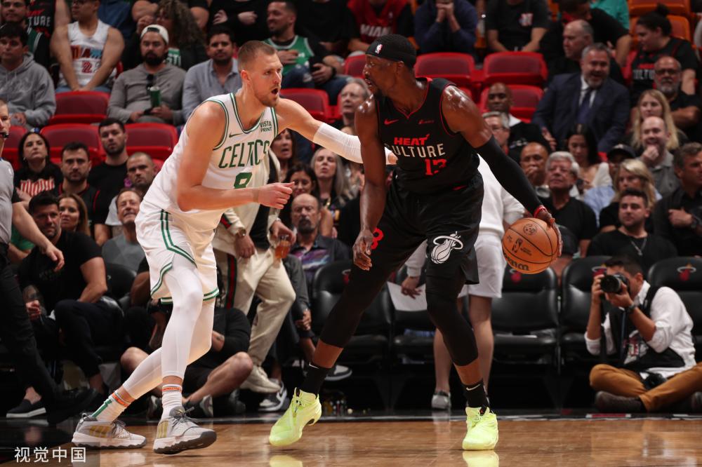 中超赛场上 中超赛场上