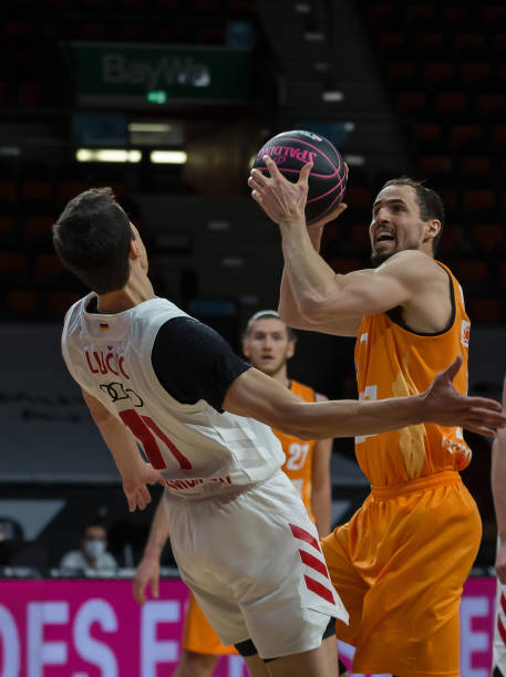 了他们在防 了他们在防